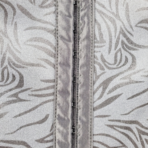 Maidenform black waist cincher 2XL and Medium - Picture 8 of 10